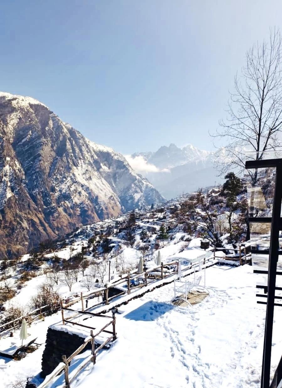 Faraway Cottages, Auli Joshīmath Buitenkant foto