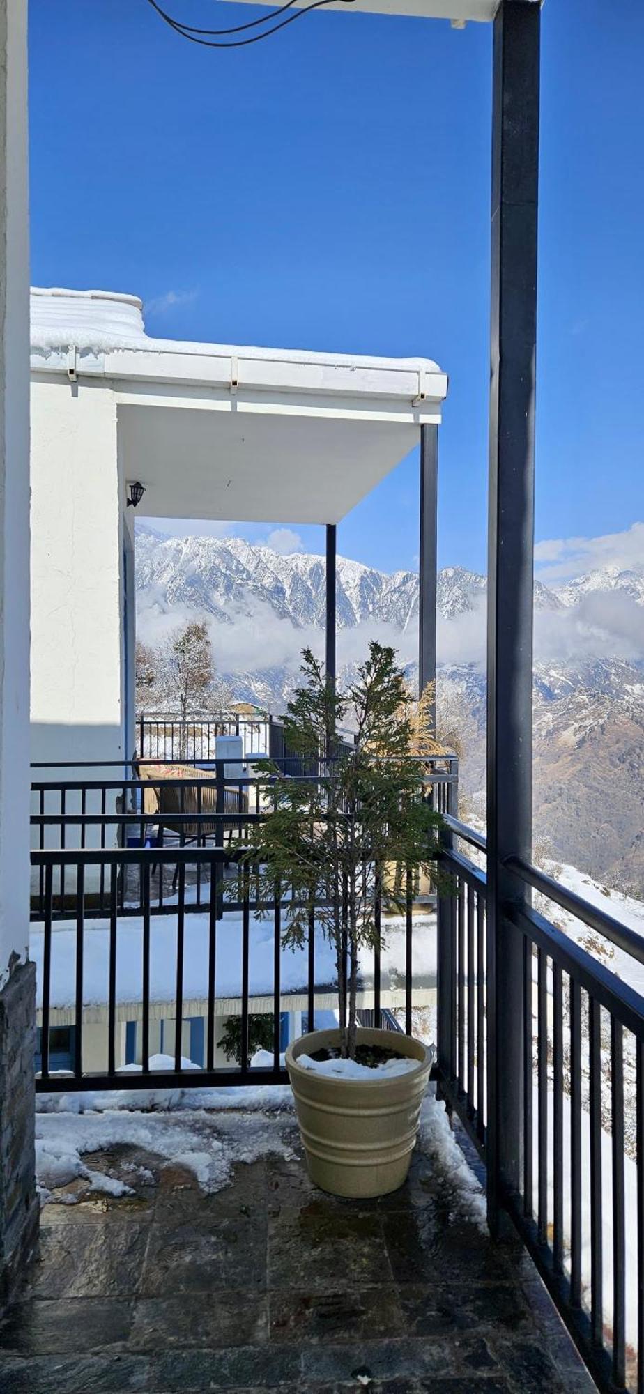 Faraway Cottages, Auli Joshīmath Buitenkant foto