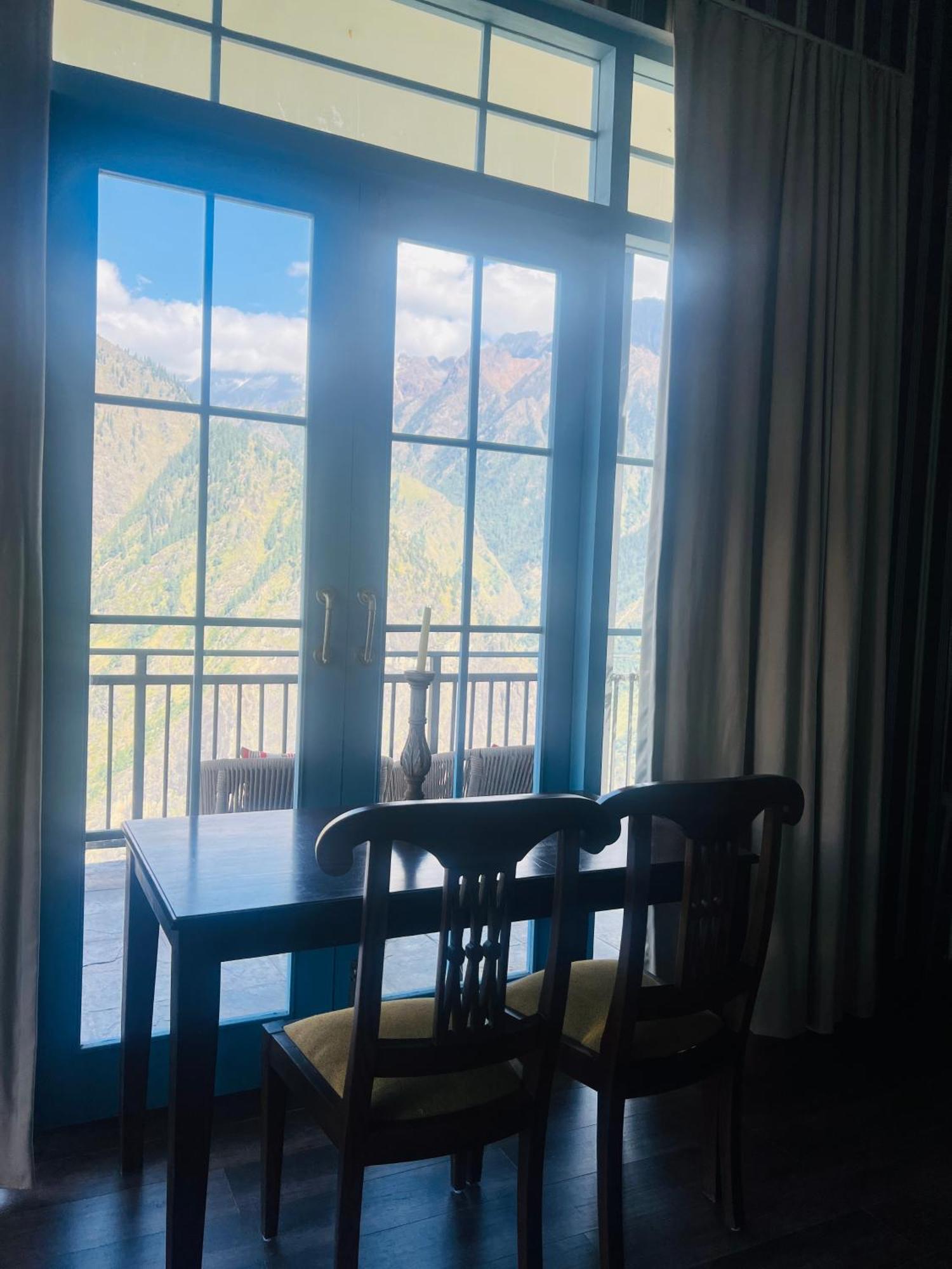 Faraway Cottages, Auli Joshīmath Buitenkant foto