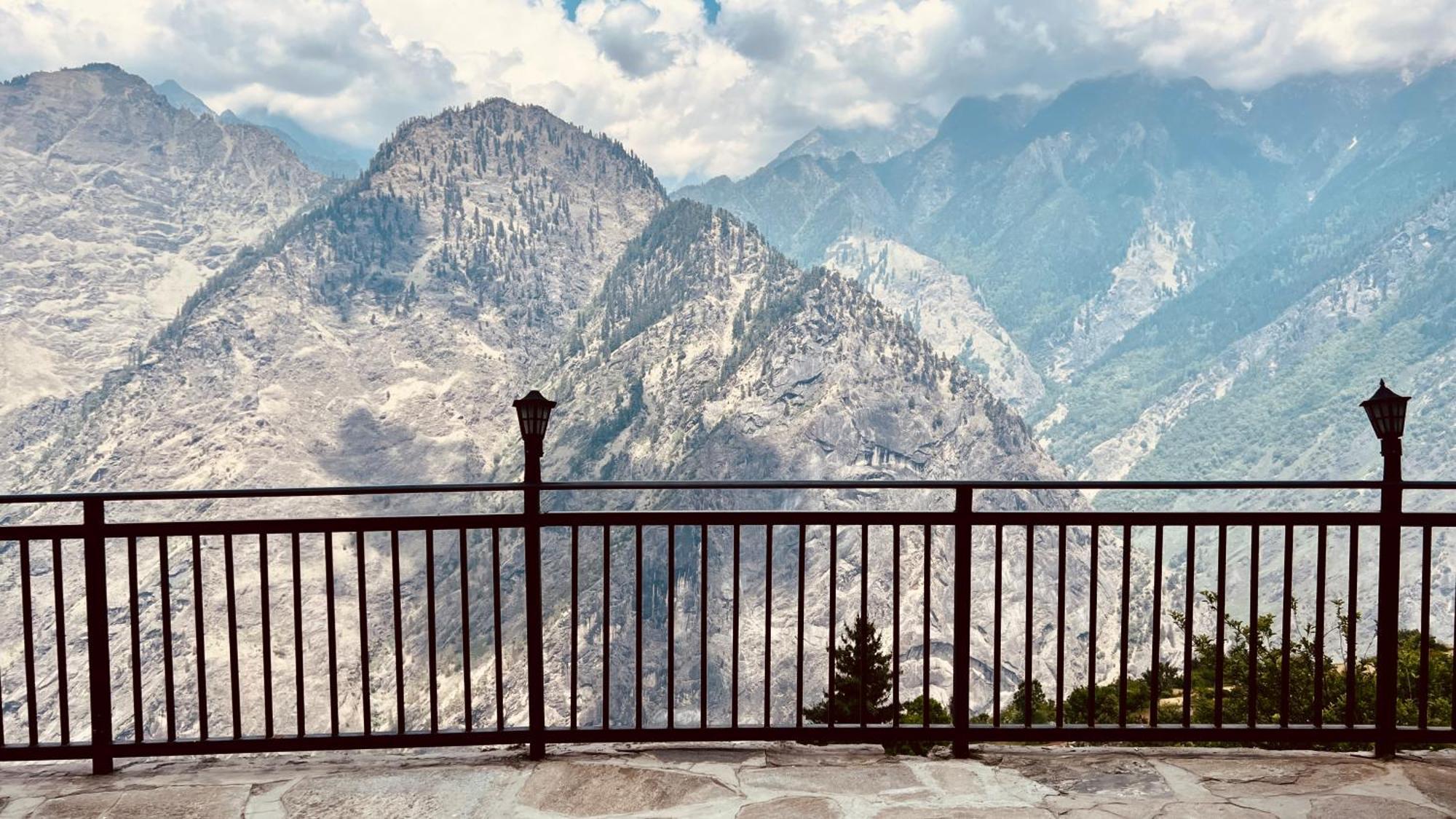 Faraway Cottages, Auli Joshīmath Buitenkant foto